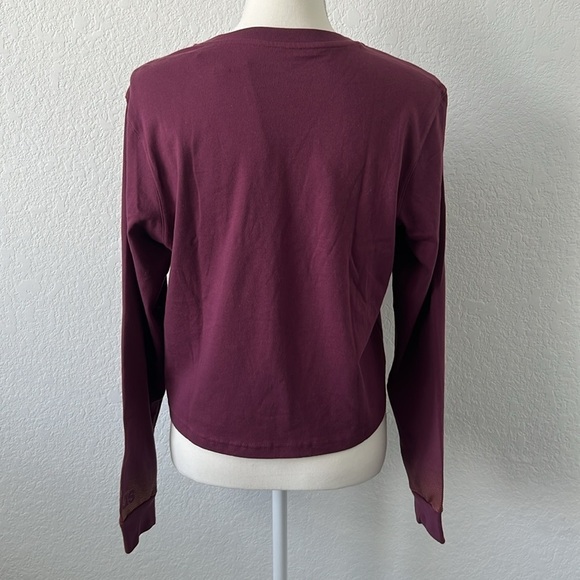 NWT Adidas Holiday Graphic 100% Cotton Cropped Long Sleeve Tee - Picture 5 of 9